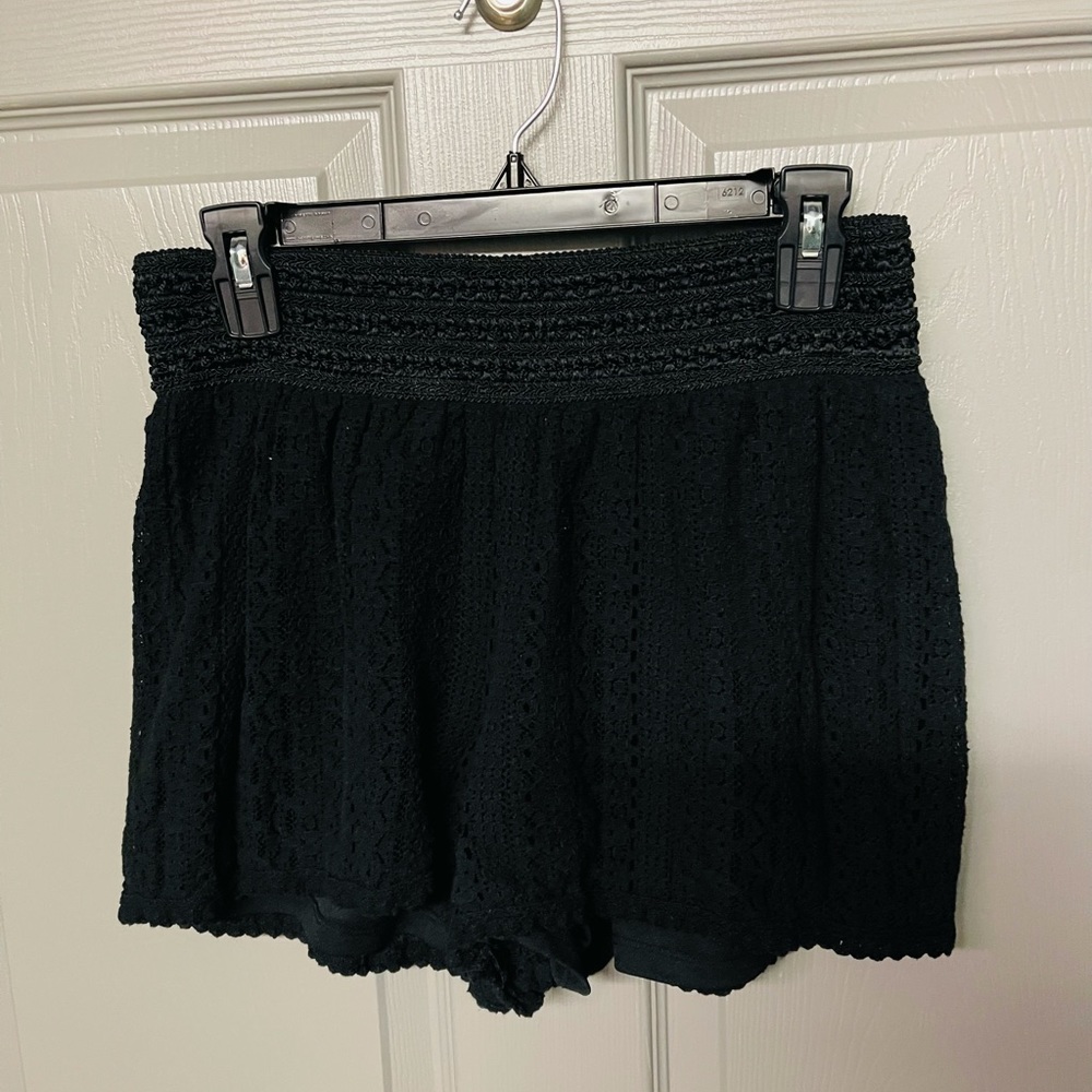 Women’s L Black Lace Shorts